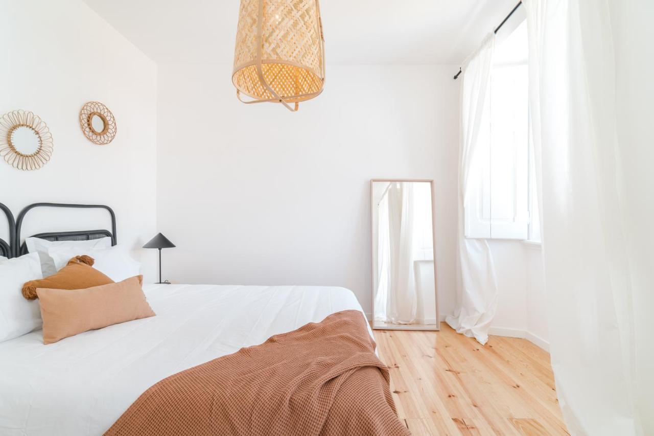 Casa Boma Lisboa - Sunny And Elegant Apartment - Lapa V エクステリア 写真